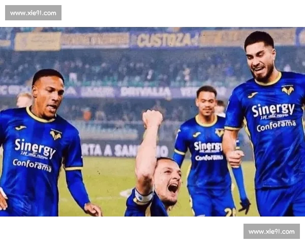 法甲直播全程高清呈现豪门对决与新星崛起精彩瞬间解析赛事前瞻专题 法甲直播全程高清呈现豪门对决与新星崛起精彩瞬间解析赛事前瞻专题